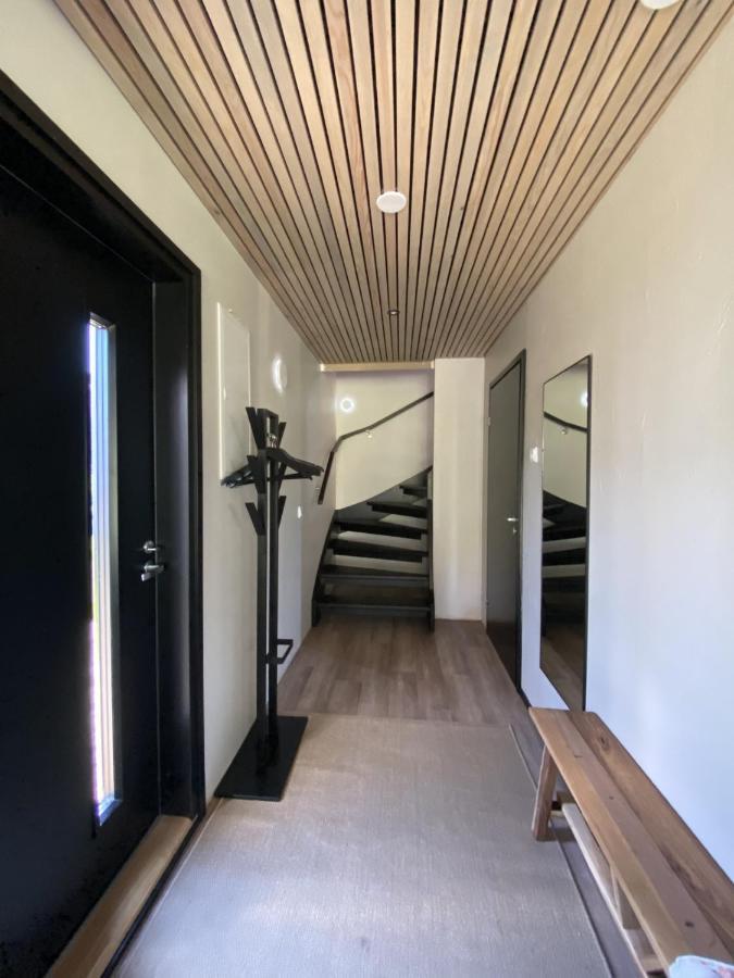Mommo Ii Villa *